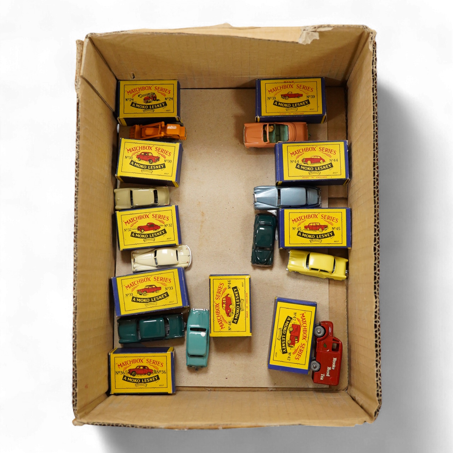 Ten boxed Matchbox Series 1-75 regular wheels vehicles; 24; Hydraulic Excavator (tape damage to one end of the box), 30; Ford Prefect, 32; Jaguar XK140, 33; Ford Zodiac, 36; Austin A50, Cambridge, 39; Ford Zodiac convert